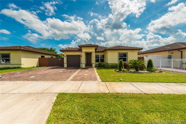 Princeton No HOA, 13142 SW 255th Ter, Princeton, Florida 33032, image 1