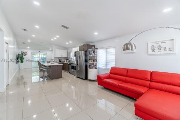 Dixie Pines, 12130 SW 216th St, Goulds, Florida 33170, image 3