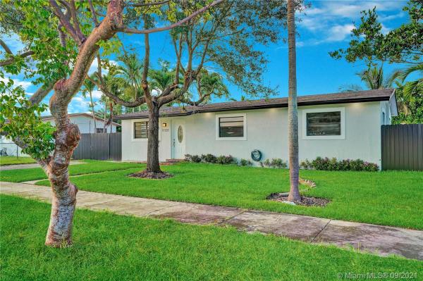 South Miami Heights Residential, 11721 SW 182nd Ter, South Miami Heights, Florida 33177, image 2