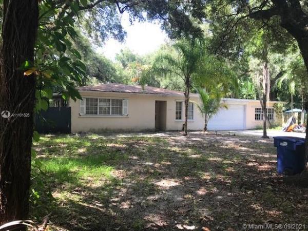 Arch Creek Estates, 1732 NE 144th St, Golden Glades, Florida 33181, image 2