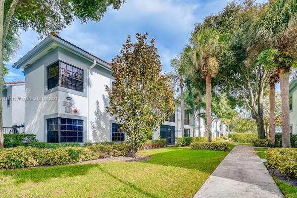 Alexandra Village, 5463 Verona Dr #E, Boynton Beach, Florida 33437, image 2