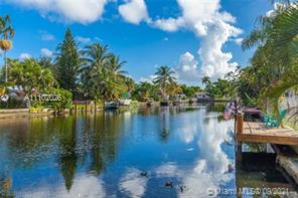 Look Homesites, 2729 Harding St, Hollywood, Florida 33020, image 2