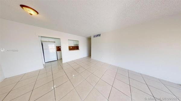 Doral Gardens, 4300 NW 79th Ave #2G, Doral, Florida 33166, image 2