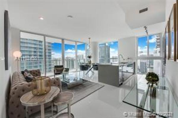 The Bond On Brickell, 1080 Brickell Ave #2909, Miami, Florida 33131, image 2