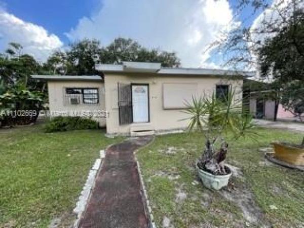 Airline Estates, 2100 NW 93rd St, West Little River, Florida 33147, image 2