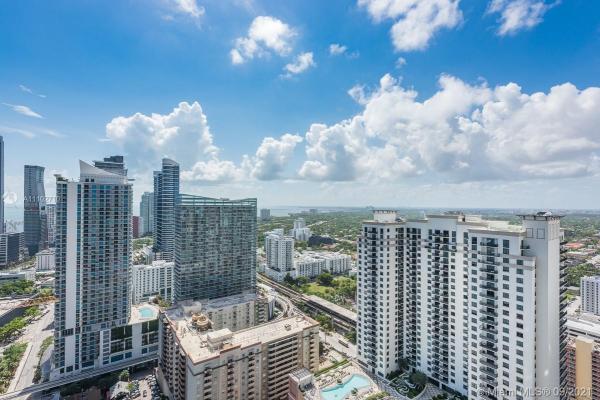 Brickell Heights East, 45 SW 9th St #3505, Miami, Florida 33130, image 2