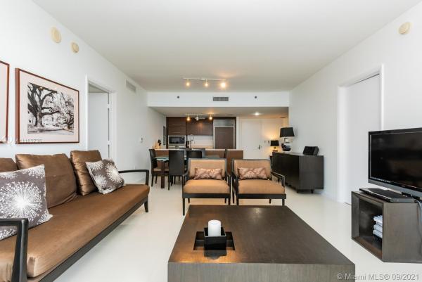 Icon Brickell Tower 1, 475 Brickell Ave #2009, Miami, Florida 33131, image 2