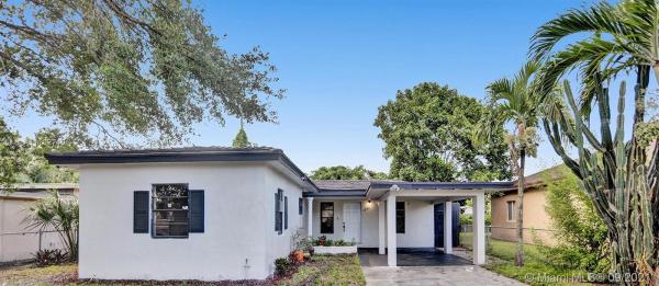 North Silver Crest, 1132 NW 104th St, Pinewood, Florida 33150, image 2