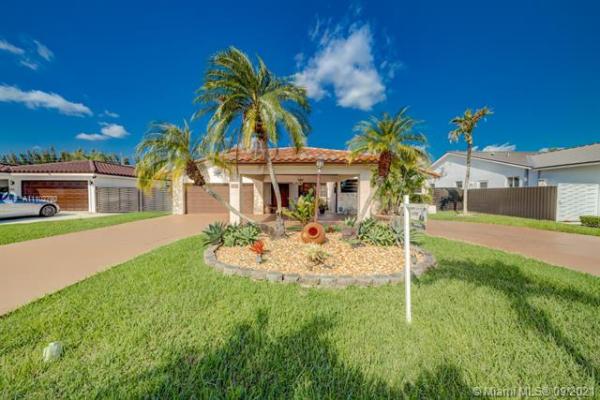University Park West, 330 SW 136th Pl, Tamiami, Florida 33184, image 2