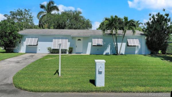 16421 SW 292nd St, Unincorporated Dade County, Florida 33033, image 2