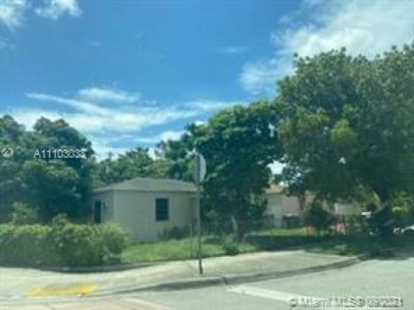 Bay Vista Park, 520 NW 45th St, Miami, Florida 33127, image 2