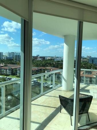 The Atrium At Aventura, 3131 NE 188th St #1-1006, Aventura, Florida 33180, image 2