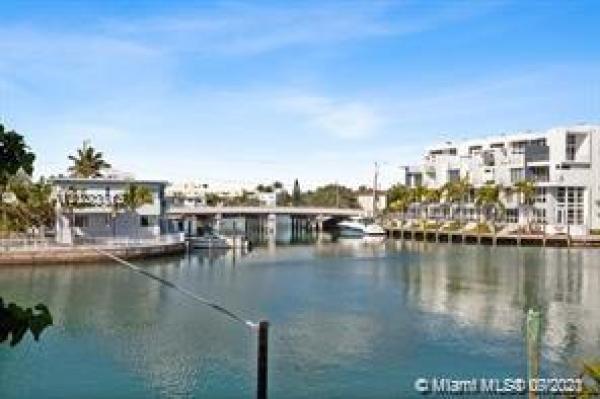 Park View Island, 7306 Gary Ave, Miami Beach, Florida 33141, image 2