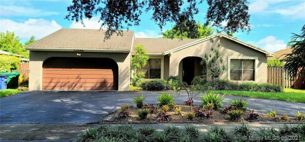 Flamingo Gardens Tamarind, 11515 SW 54th St, Cooper City, Florida 33330, image 2