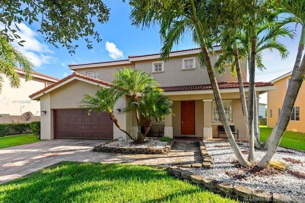 Sport Acres, 1124 NW 204th St, Miami Gardens, Florida 33169, image 2