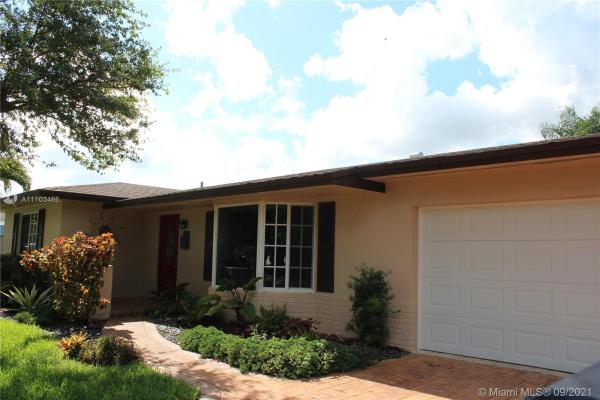Kendale Lakes No HOA, 13902 SW 74th Ter, Kendale Lakes, Florida 33183, image 2