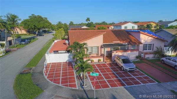 Aileen Susan, 10801 SW 146th Ct, The Hammocks, Florida 33186, image 2