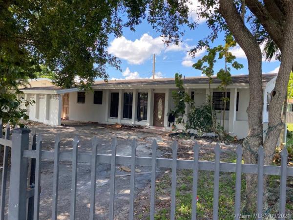 Scott Lake Manor, 1201 NW 175th St, Miami Gardens, Florida 33169, image 2