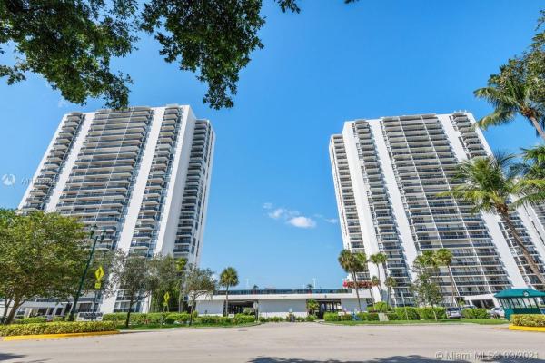 Eldorado Towers, 3675 N Country Club Dr #310, Aventura, Florida 33180, image 2