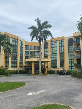 International Park, 11790 SW 18th St #107-3, Tamiami, Florida 33175, image 1