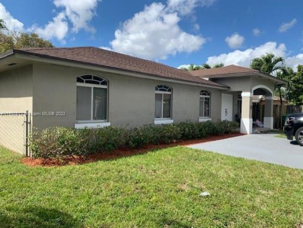 Jordans Landing, 20173 NW 38th Ave, Miami Gardens, Florida 33055, image 2