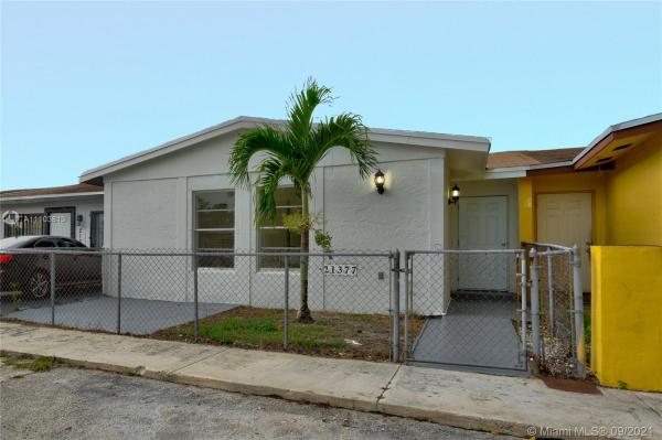 Vista Verde, 21377 NW 39th Ave, Miami Gardens, Florida 33055, image 2