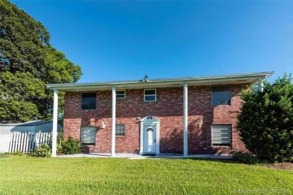 Chambers Land, 1201 Old Hiatus Rd, Plantation, Florida 33323, image 2