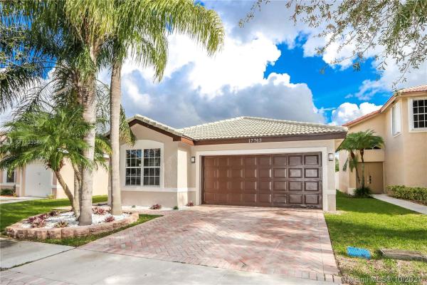 Silver Lakes, 17743 SW 24th Ct, Miramar, Florida 33027, image 2