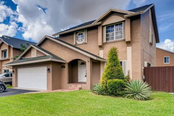Country Lake Park, 19160 NW 78th Ave #19160, Hialeah, Florida 33015, image 2