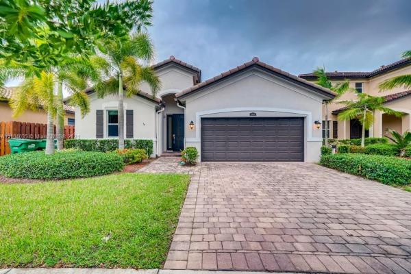 Hemingway Point, 24861 SW 118th Ct #24861, Princeton, Florida 33032, image 2