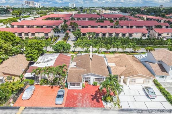 Les Chalets, 10621 SW 20th Ter, University Park, Florida 33165, image 1