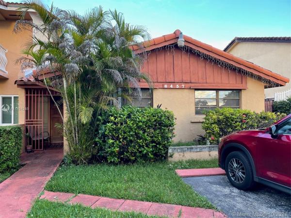 Arborgate Patio Homes At Kendall Lakes East, 6437 SW 135th Ave #B, Kendale Lakes, Florida 33183, image 2