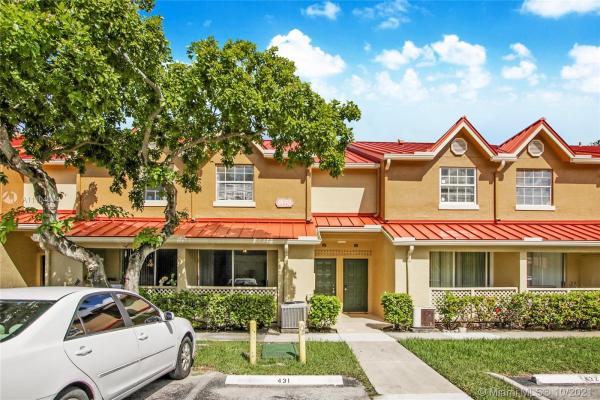 La Hacienda Country Club Of Miami, 18352 NW 68th Ave #D, Country Club, Florida 33015, image 2