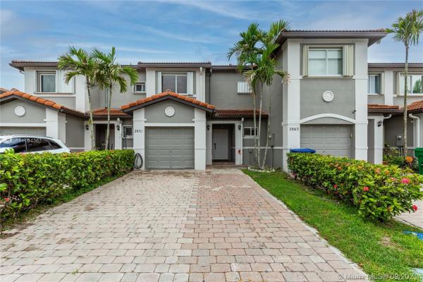Harbour Lake Townhomes, 2851 SW 127th Way, Miramar, Florida 33027, image 2