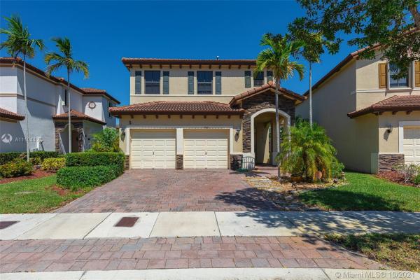The Tides At Isles Of Bayshore, 9141 SW 227th Ln, Cutler Bay, Florida 33190, image 2