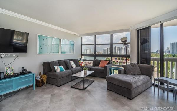 1000 Island Boulevard, 1000 W Island Blvd #1204, Aventura, Florida 33160, image 2