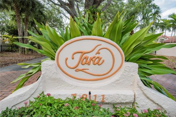 7814 SW 88th Ter, Kendall, Florida 33156, image 2