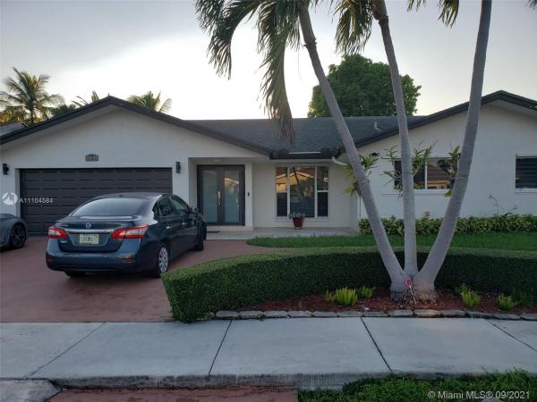 Ramas Of Kendall, 10630 SW 146th Pl, The Hammocks, Florida 33186, image 2