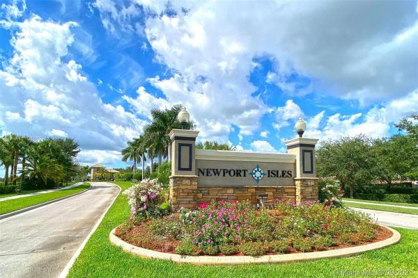 1981 SW Providence Pl, Florida 34953, image 2