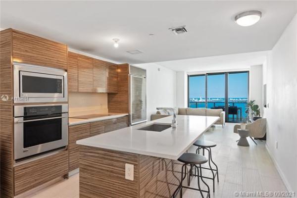 Icon Bay, 460 NE 28th St #3902, Miami, Florida 33137, image 2