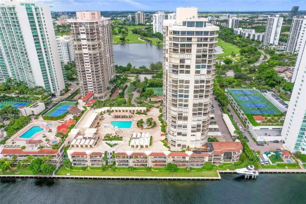 Terraces North Turnberry, 20191 E Country Club Dr #2705, Aventura, Florida 33180, image 1