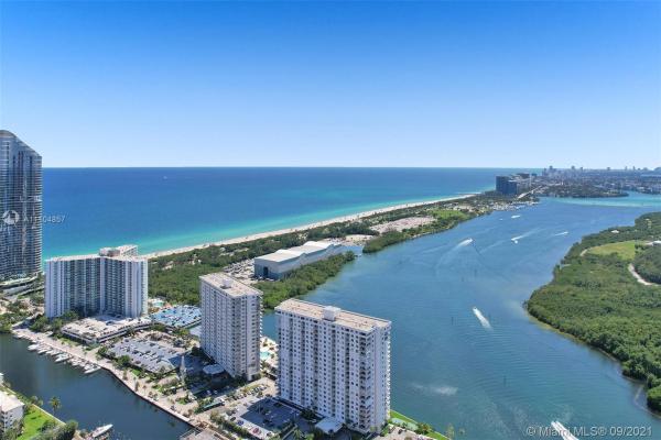 Arlen House West, 500 Bayview Dr #2132, Sunny Isles Beach, Florida 33160, image 2
