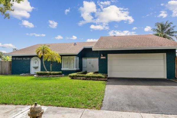 Lindgren East, 11102 SW 129th Pl, The Crossings, Florida 33186, image 2