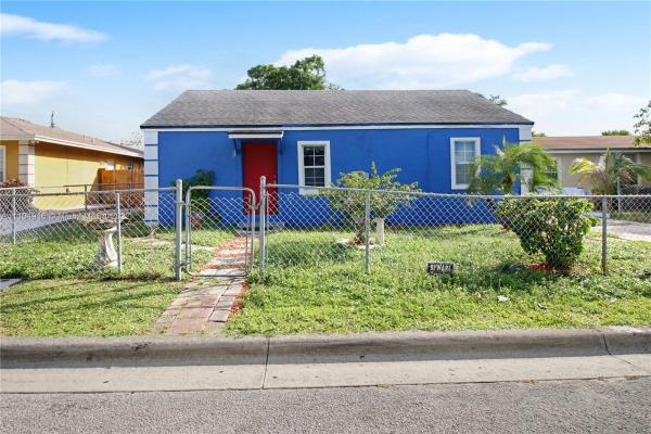 Dunbar Terrace, 1157 W 32nd St, Riviera Beach, Florida 33404, image 2