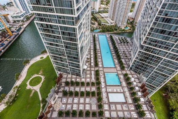Icon Brickell Tower 3, 485 Brickell Ave #2211, Miami, Florida 33131, image 2