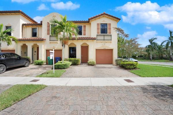 Venetian Parc, 17473 SW 153rd Path #17473, Richmond West, Florida 33187, image 2