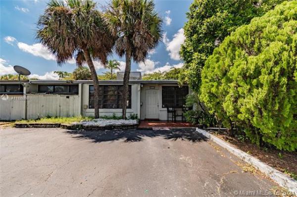 Lake Katharine, 6518 Miami Lakes Dr E #6518, Miami Lakes, Florida 33014, image 2