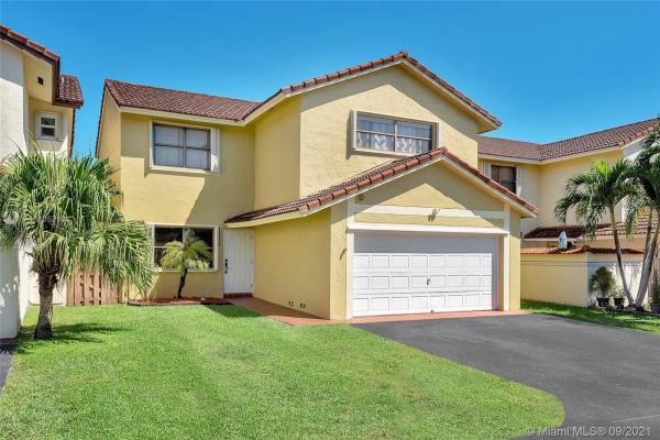 Haciendas At The Hammocks, 15161 SW 95 St #, The Hammocks, Florida 33196, image 2