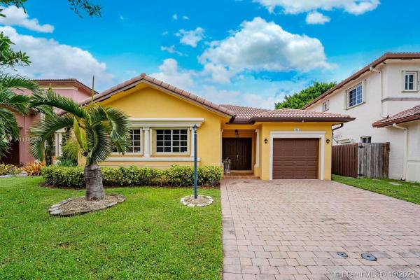 Mirens Place, 4121 NE 30th St, Homestead, Florida 33033, image 2