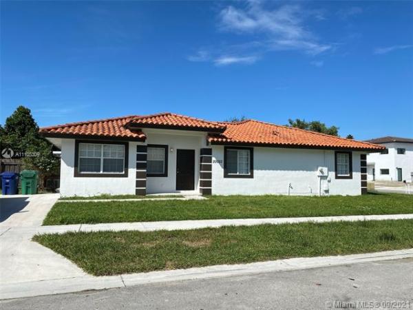 Sabrina Twinhomes, 20022 SW 122nd Ct, South Miami Heights, Florida 33177, image 2